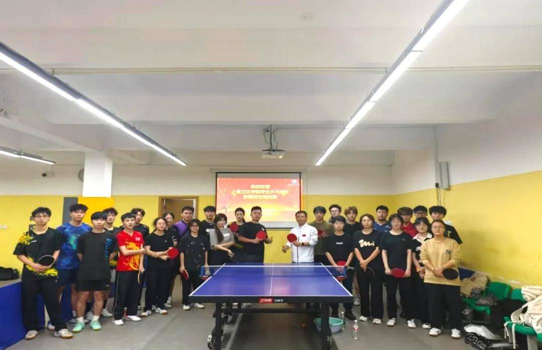 ayx-包含运动员互动：赛事期间的精彩交流的词条